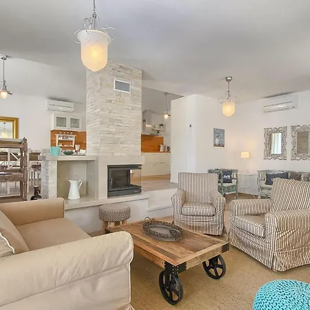 Torre Iii Nyaraló Poreč