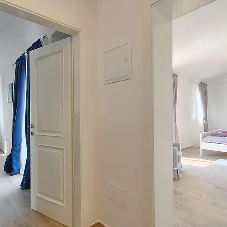 Torre Iii Poreč