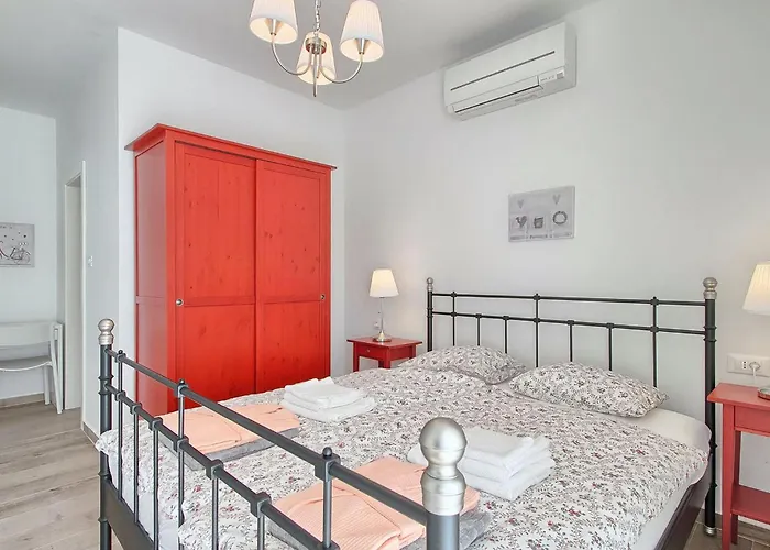 Torre Iii Tatil Evi Poreč