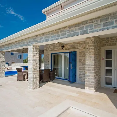 Torre Iii * Πόρετς