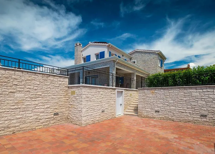 Torre Iii * Πόρετς